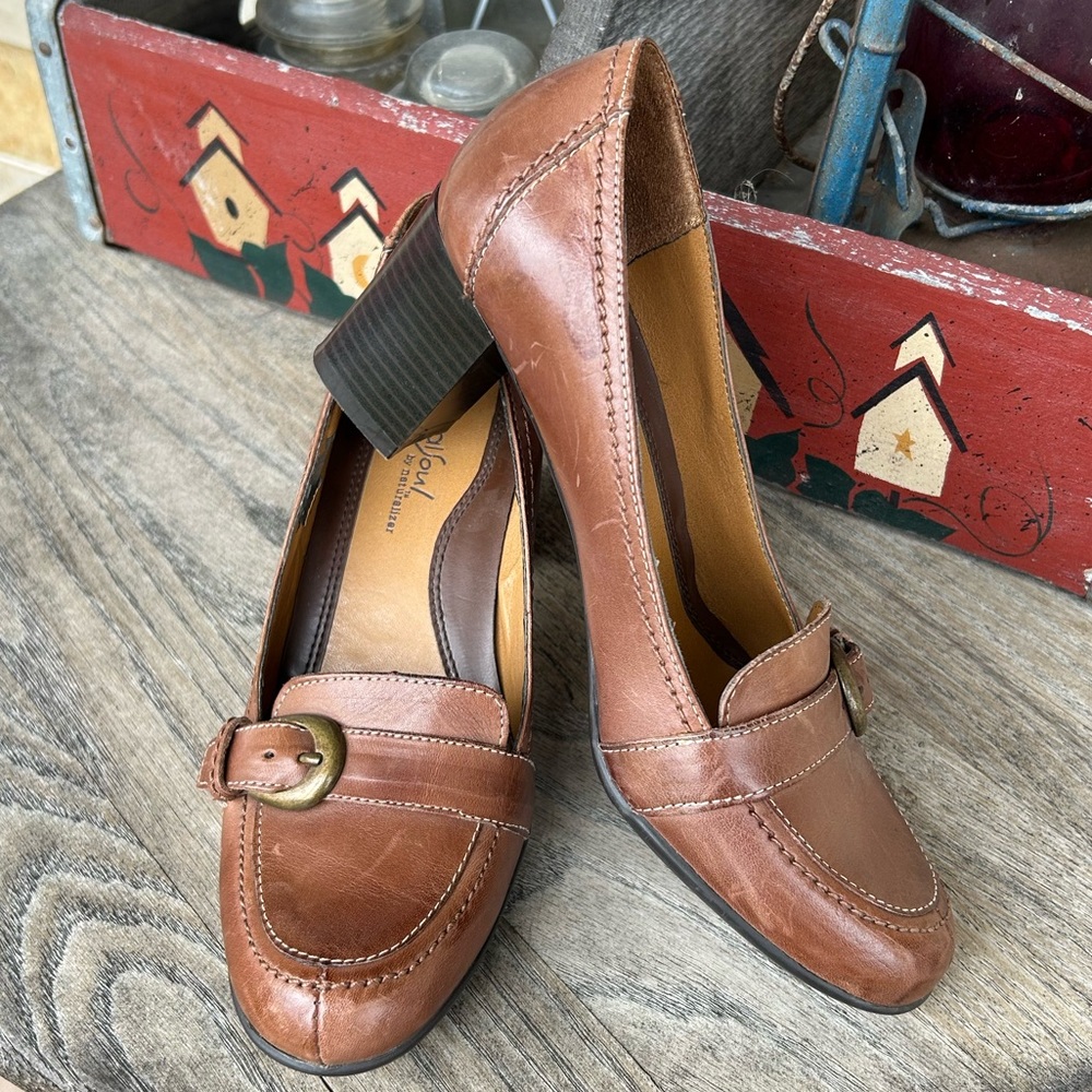 Natural Soul by Naturalizer Leather‎ Heels